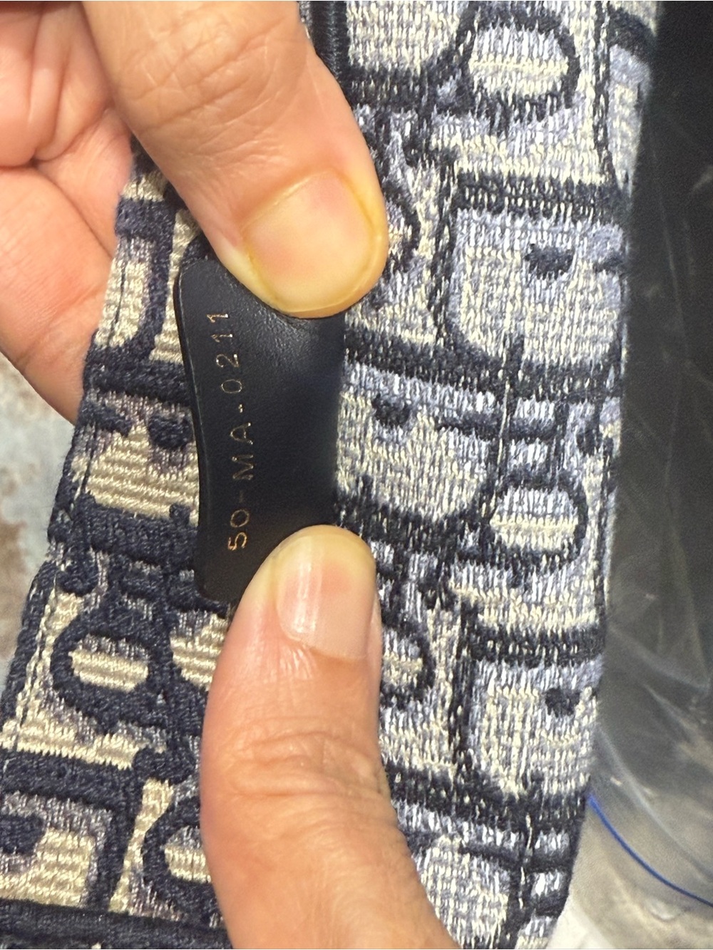 Dior Navy and Beige Oblique Book Tote - Picture 3 of 3